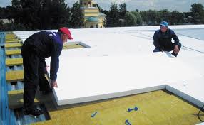 Применение пенополиуретана для монтажа крыши